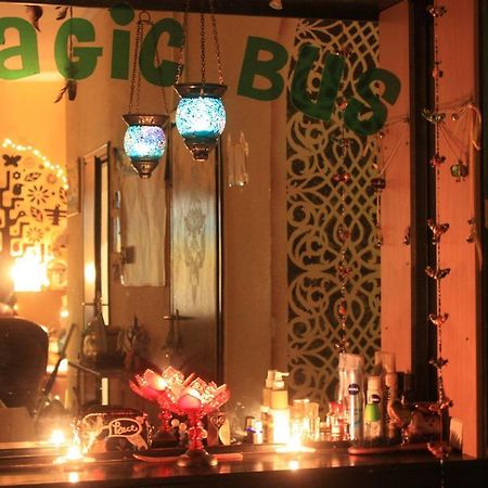 Magic Bus Kiev Hostel Exterior foto