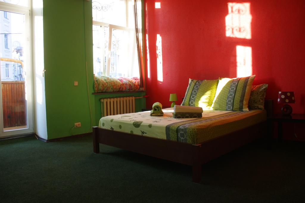 Magic Bus Kiev Hostel Habitación foto